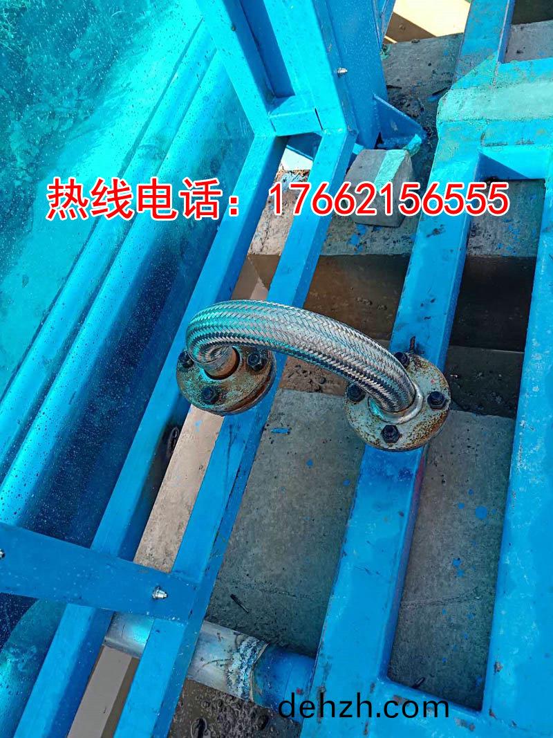 定製(zhi)版(ban)封閉(bi)洗車(che)機